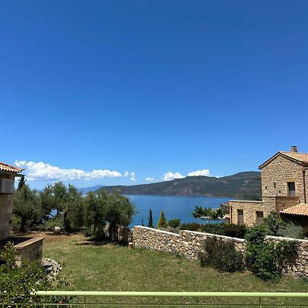 Amoni Holiday Homes 卡德哈米利 外观 照片
